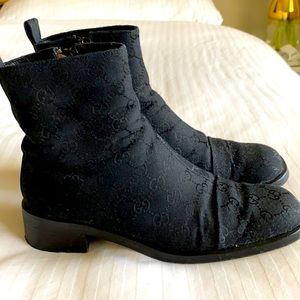 GUCCI black canvas women booties